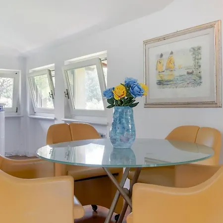 Alberta With Reserved Spot Villa